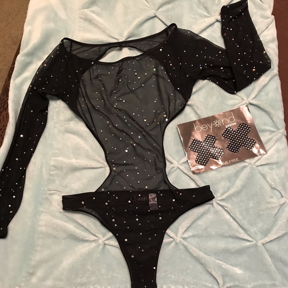 Fredricks of Hollywood Sparkly Bodysuit & pasties